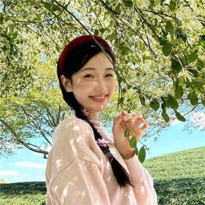 魔女娇妃 海报
